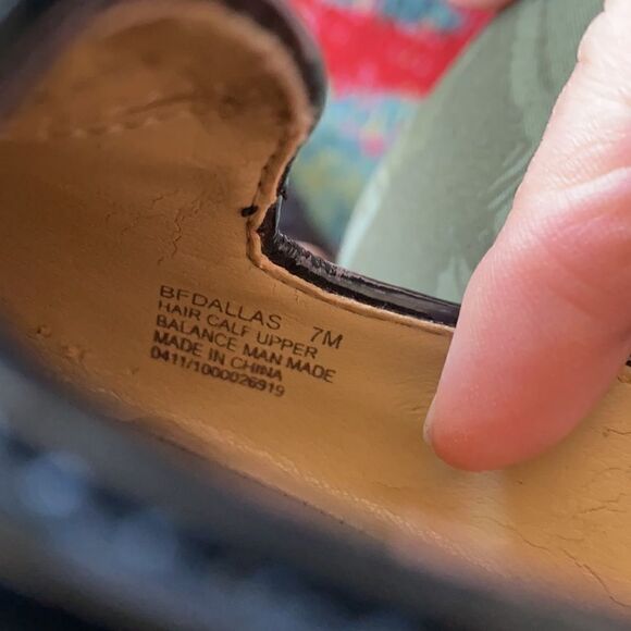 B. Makowsky Animal Print Flat Shoes 7M - Picture 12 of 12